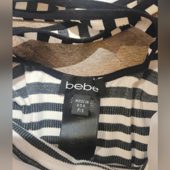 BEBE top - Picture 3 of 3